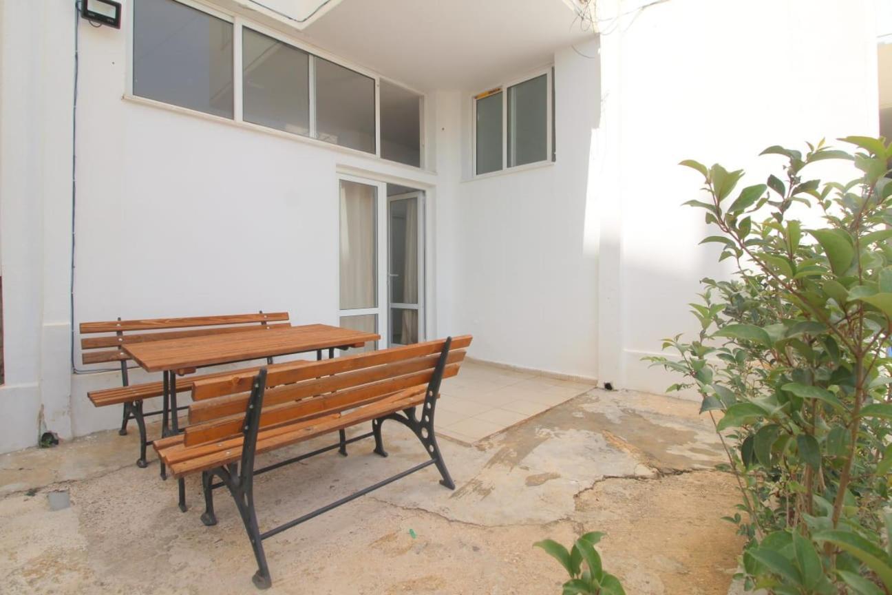 Hostel K13 Sarandë 外观 照片