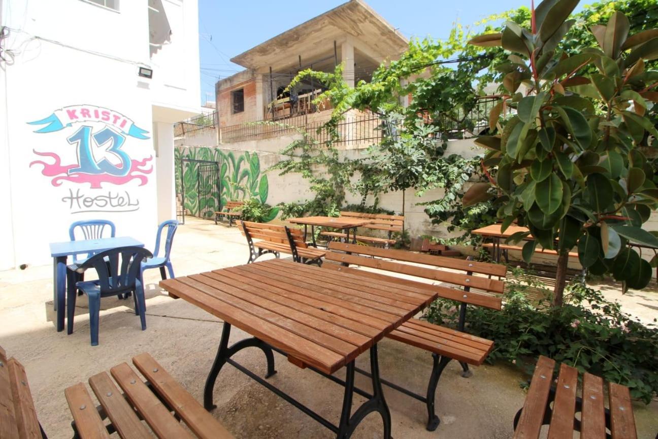 Hostel K13 Sarandë 外观 照片