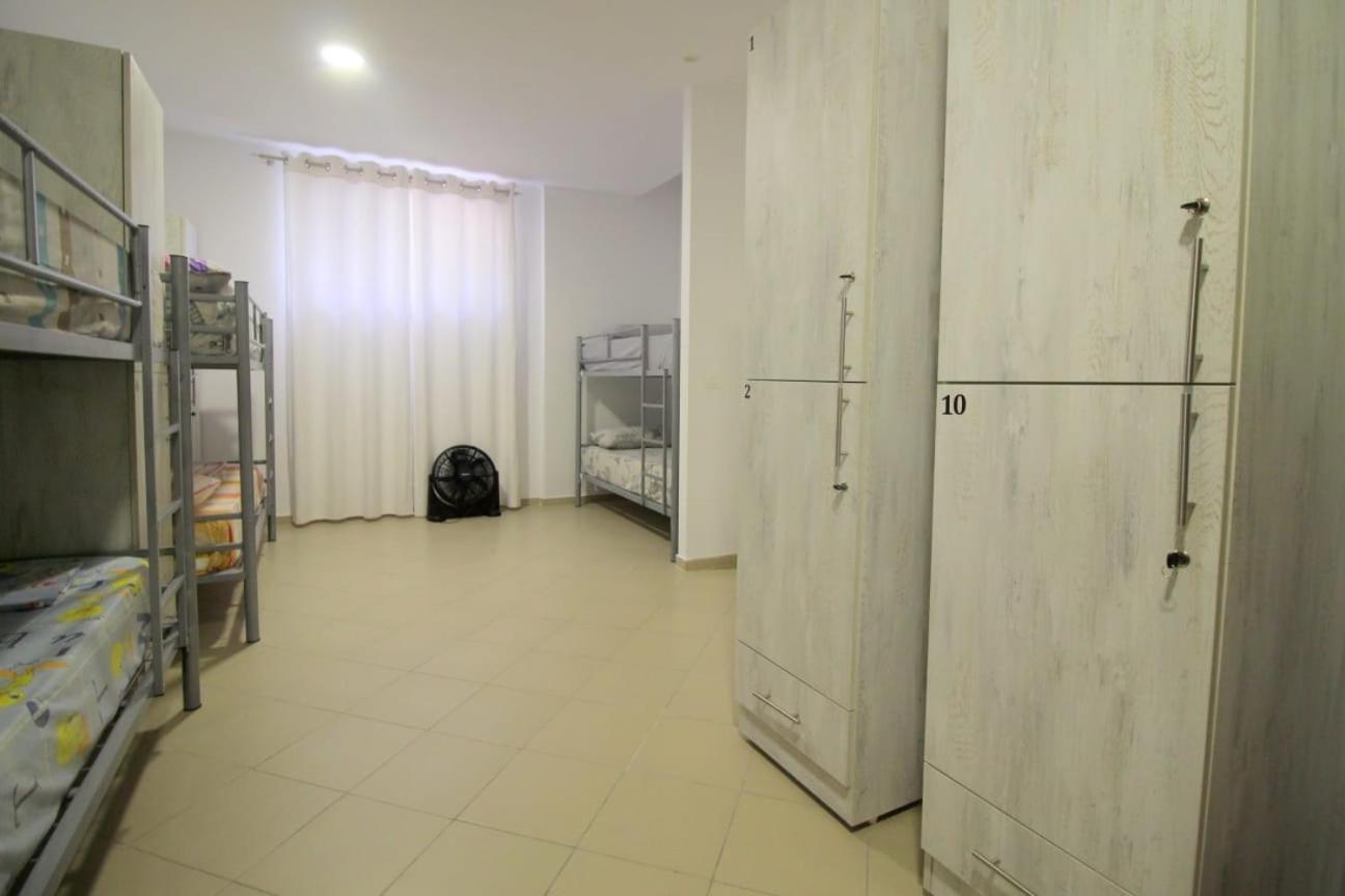 Hostel K13 Sarandë 外观 照片