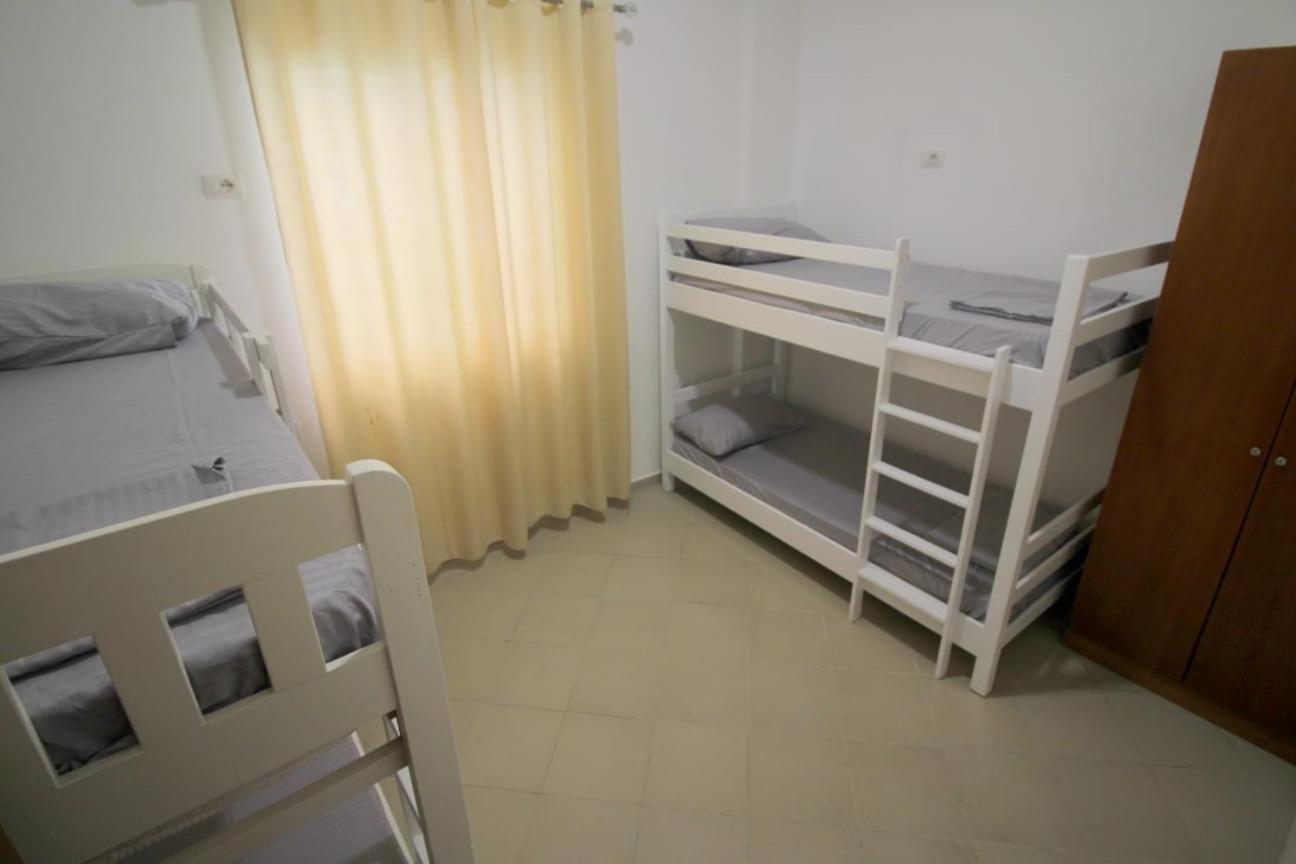 Hostel K13 Sarandë 外观 照片